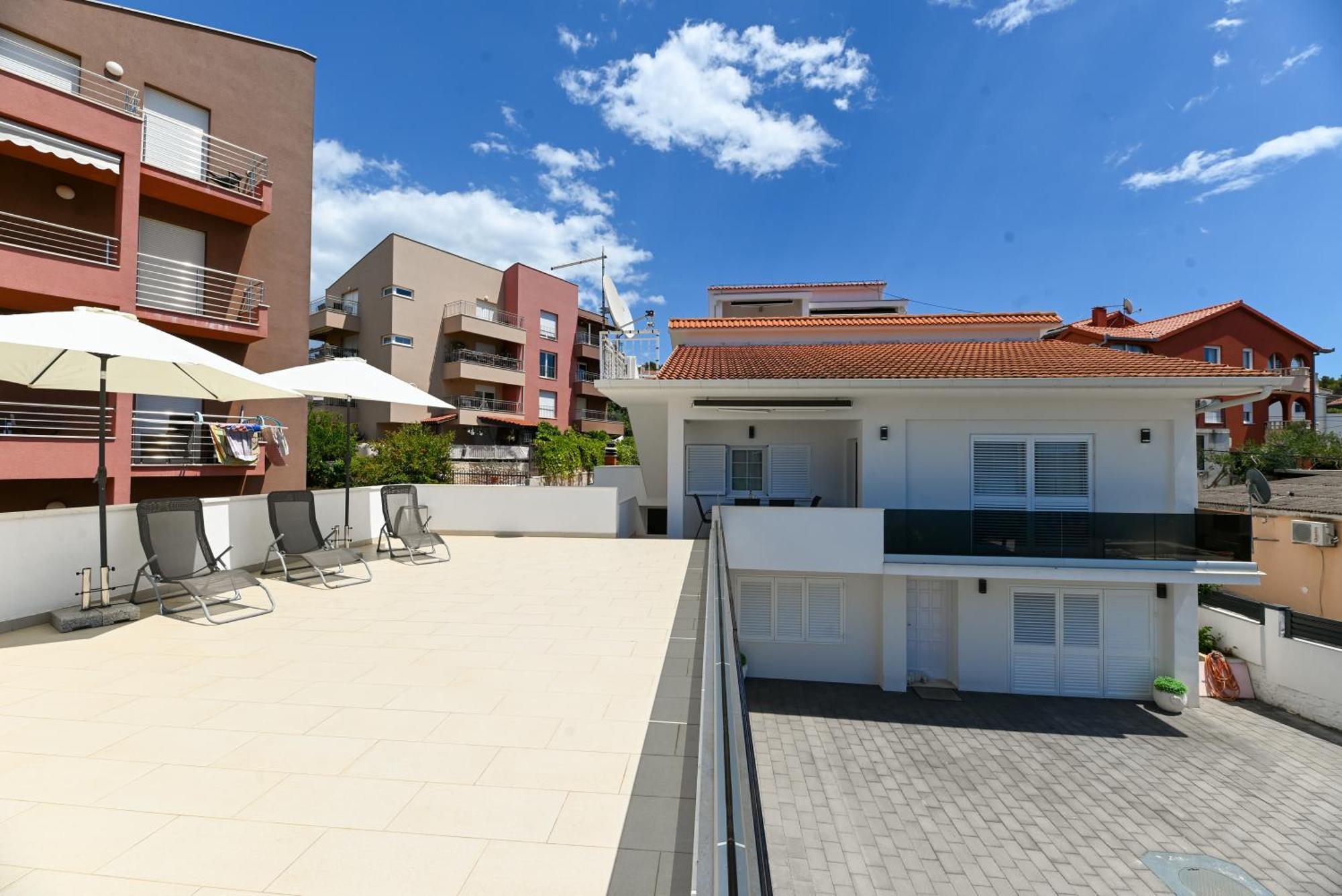 Apartmani- Lastro Τρογκίρ Εξωτερικό φωτογραφία