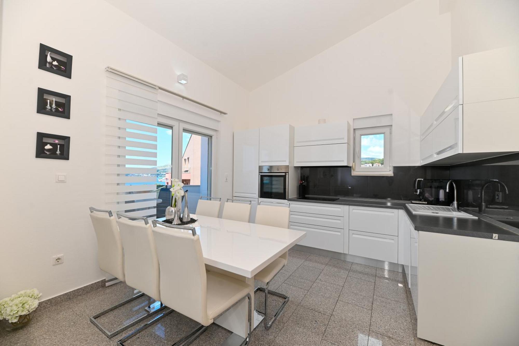 Apartmani- Lastro Τρογκίρ Εξωτερικό φωτογραφία