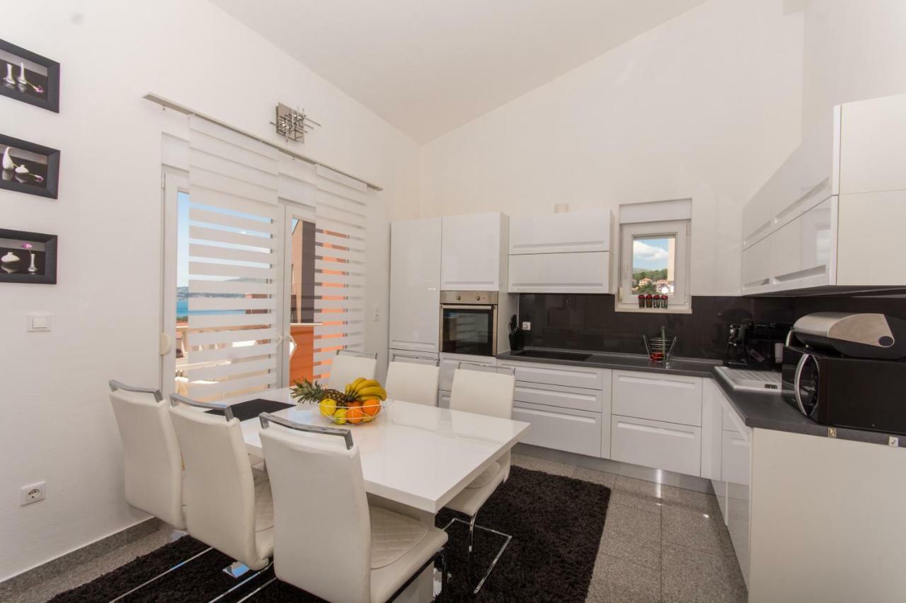 Apartmani- Lastro Τρογκίρ Εξωτερικό φωτογραφία